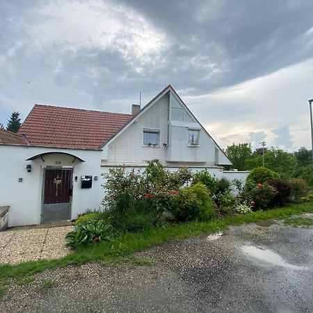 Homestay U Hanky Zdiby Dış mekan fotoğraf