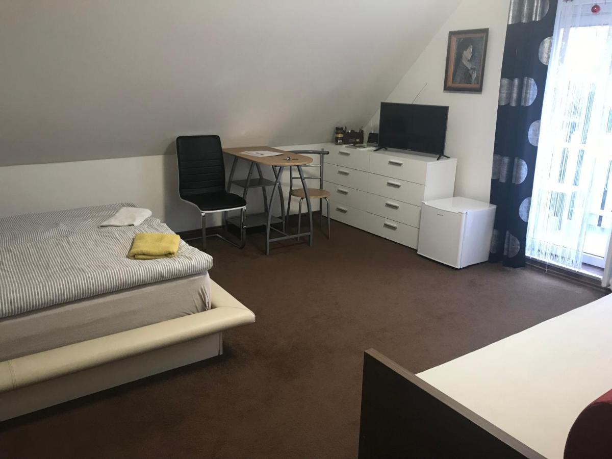 Homestay U Hanky Zdiby Dış mekan fotoğraf