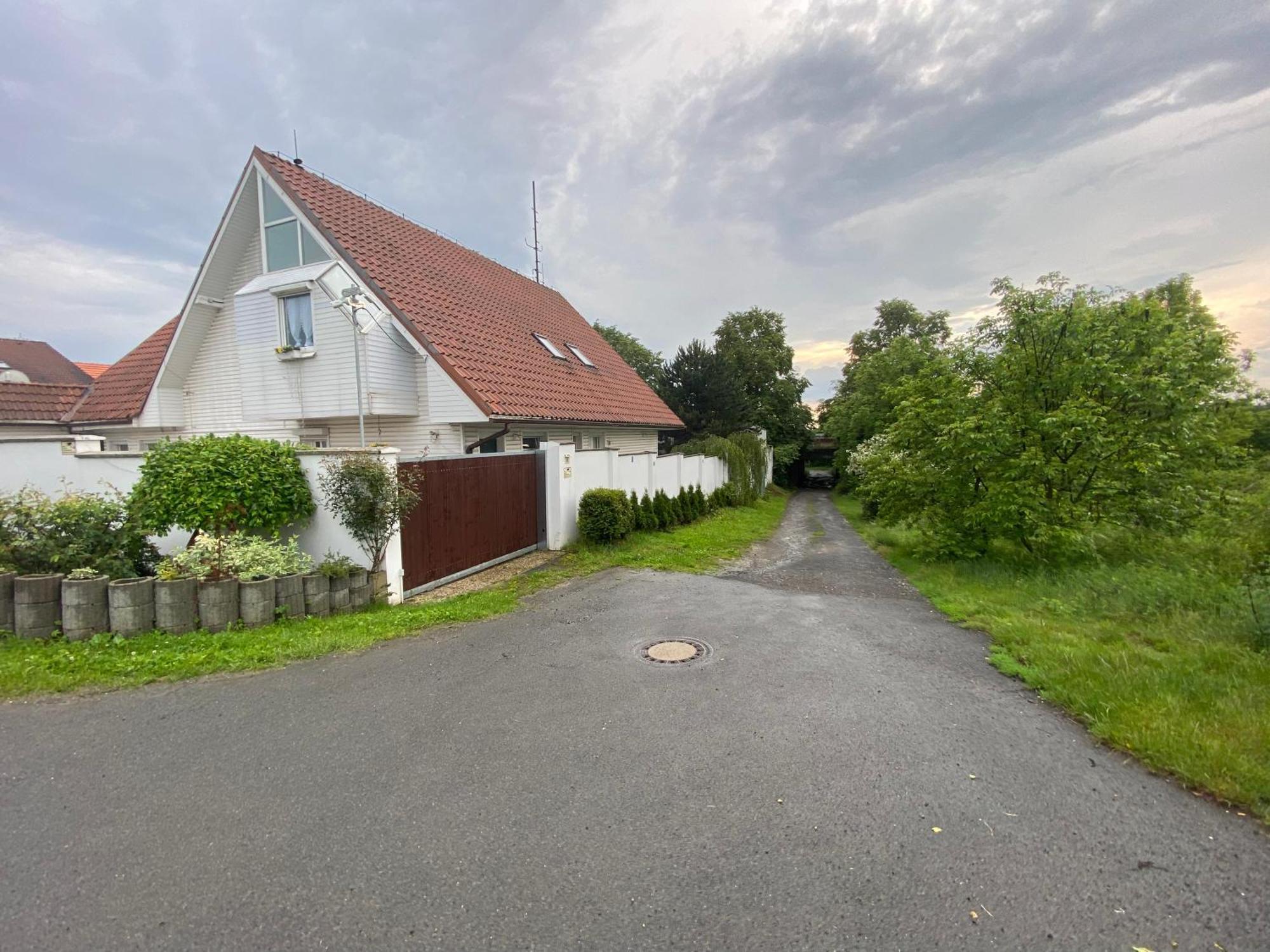 Homestay U Hanky Zdiby Dış mekan fotoğraf
